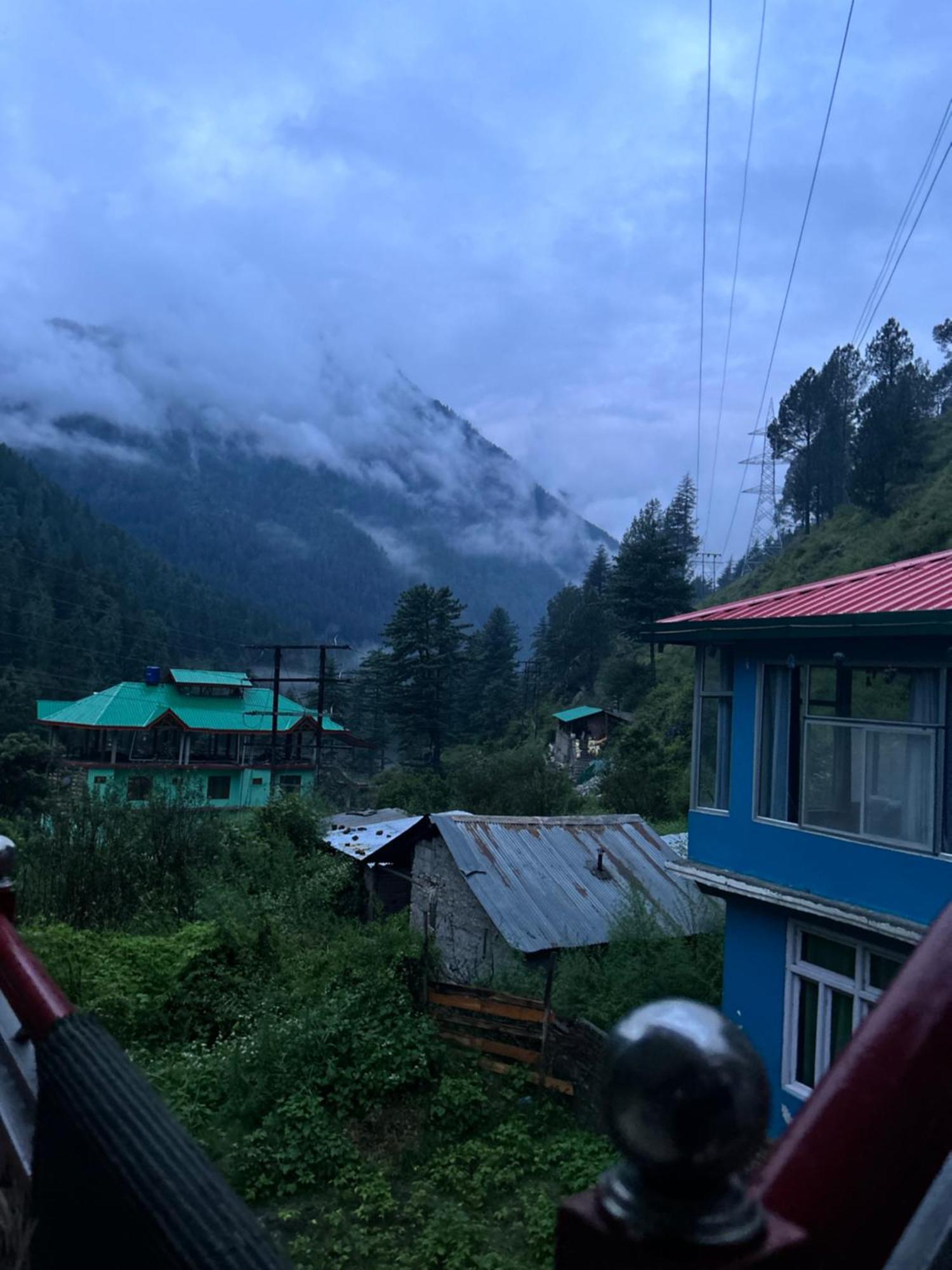 Formosa Hostel & Cafe Kasol Zewnętrze zdjęcie