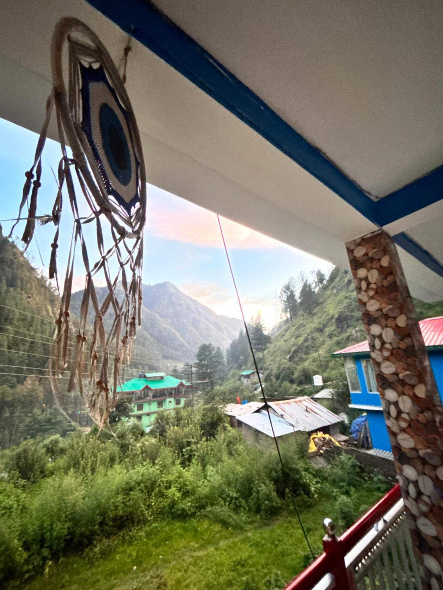 Formosa Hostel & Cafe Kasol Zewnętrze zdjęcie